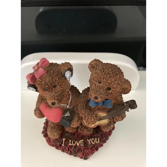 Decorative Fancy Bear Couple Resin Figurine - Picture 2 of 7